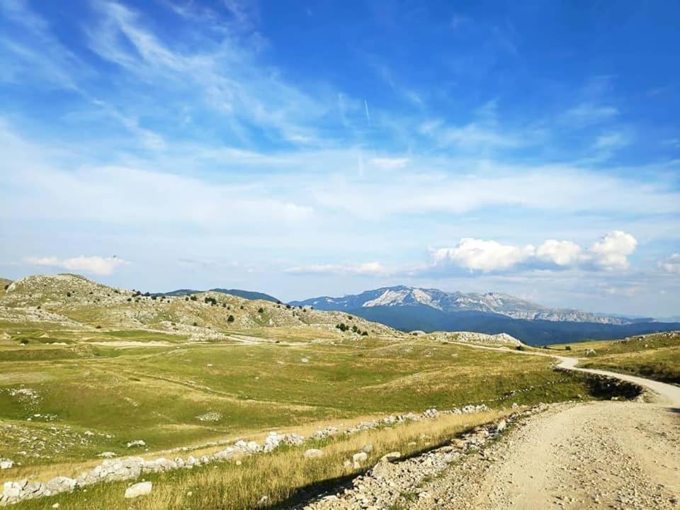 Bobica Konak - Lukomir Bagian luar foto